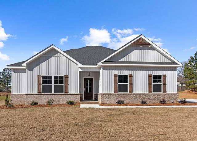 Property at 5488 S State Hwy 109, Slocomb, AL 36375, 3 beds, 2 baths