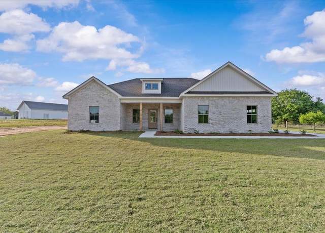 Property at 4456 Eddins Rd, Dothan, AL 36301, 4 beds, 2 baths