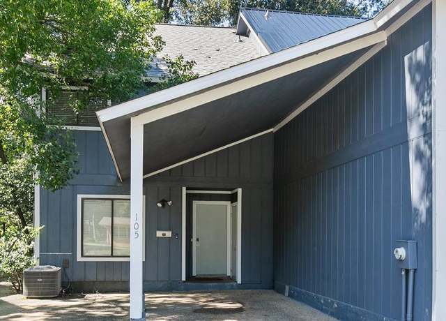Property at 105 Golf Ct, Dothan, AL 36301, 3 beds, 2 baths