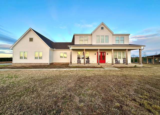 Property at 4837 East County 22, Headland, AL 36345, 6 beds, 4 baths