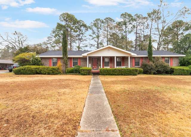 Property at 1603 Cone Dr, Dothan, AL 36301, 3 beds, 2 baths