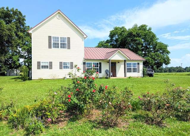 Property at 1370 Coach Rd, Slocomb, AL 36375, 3 beds, 3 baths