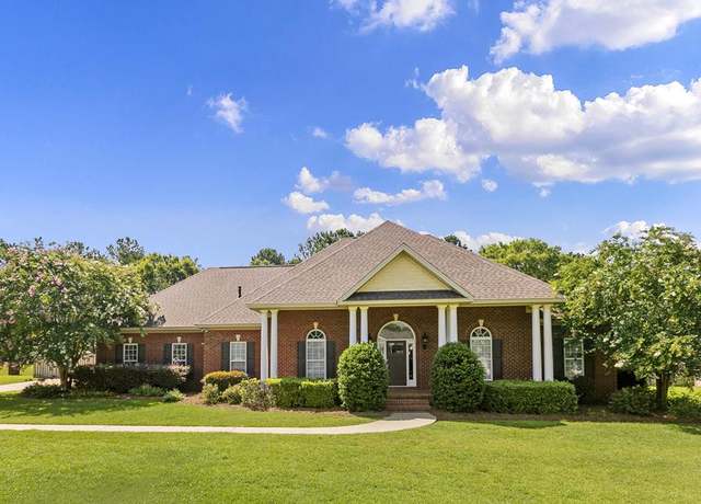 Property at 109 Glencoe Way, Dothan, AL 36305, 4 beds, 2.5 baths