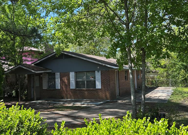 Property at 507 Beulah St, Dothan, AL 36303, 3 beds, 1 bath