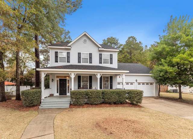 Property at 600 Grove Park Ln, Dothan, AL 36305, 3 beds, 2.5 baths
