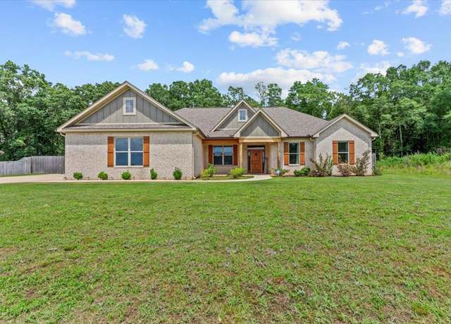 Property at 601 Fountain Crst, Enterprise, AL 36330, 4 beds, 2.5 baths