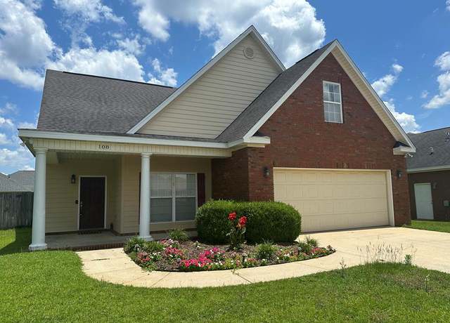 Property at 208 Planters Ct, Enterprise, AL 36330, 4 beds, 3.5 baths
