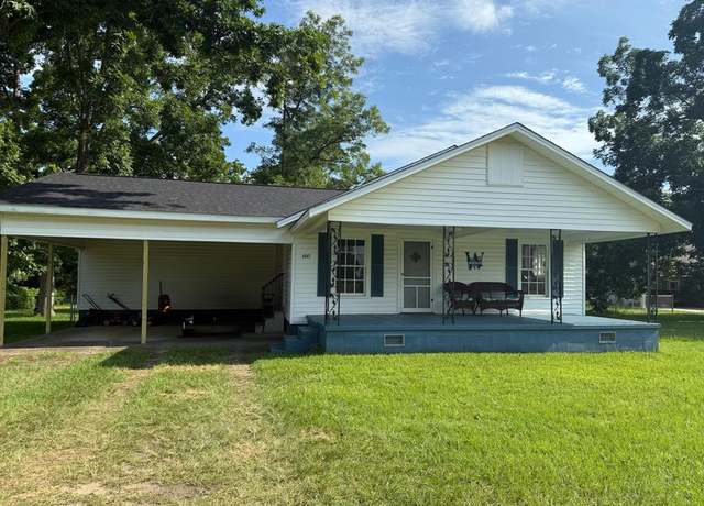 Property at 4443 Flowers Chapel Rd, Dothan, AL 36305, 3 beds, 2 baths