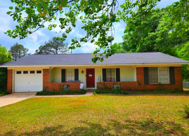 Property at 193 Highland Ave, Ozark, AL 36360, 3 beds, 2 baths