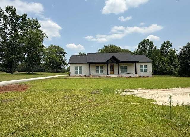 Property at 146 County Road 657, Chancellor, AL 36316, 4 beds, 2.5 baths