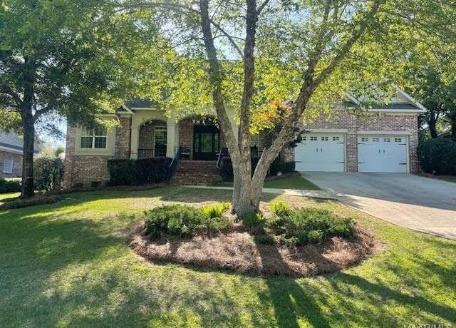 Property at 205 Kilkenny Dr, Dothan, AL 36303, 4 beds, 3 baths