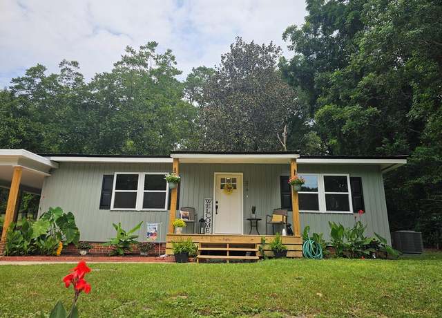 Property at 276 Fairview, Ozark, AL 36360, 2 beds, 1 bath