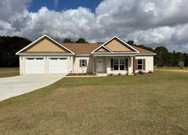 Property at 207 Heritage Way, Headland, AL 36345, 4 beds, 2 baths