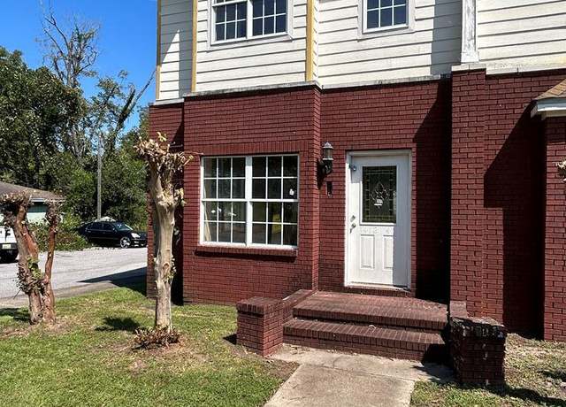 Property at 412-4 N Range St, Dothan, AL 36303, 3 beds, 1.5 baths