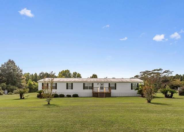 Property at 215 Twin Creeks Ln, Ashford, AL 36312, 4 beds, 2 baths