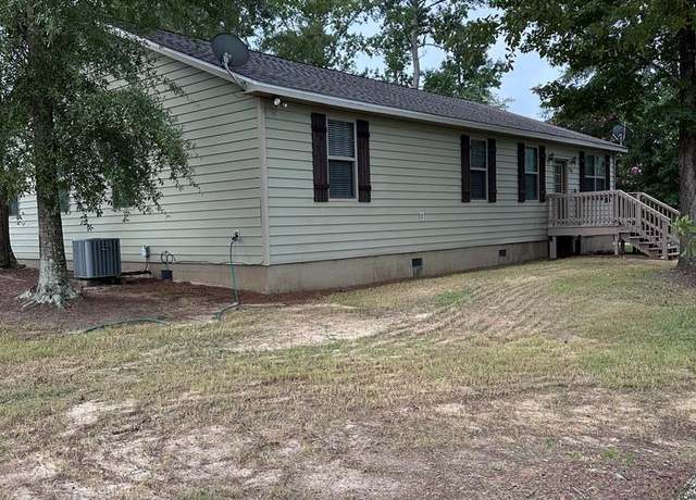 Property at 183 Chestnutt Rd, Slocomb, AL 36375, 3 beds, 2 baths
