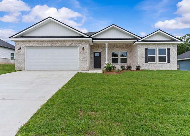 Property at 105 Meer Busch Ln, Enterprise, AL 36330, 4 beds, 2 baths