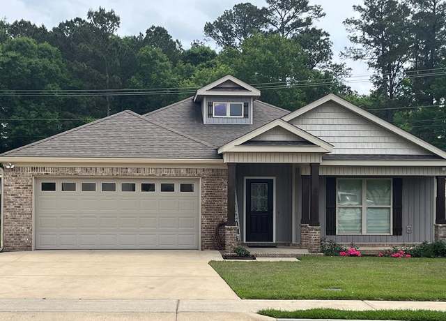 Property at 108 Sawtooth Dr, Dothan, AL 36301, 3 beds, 2 baths