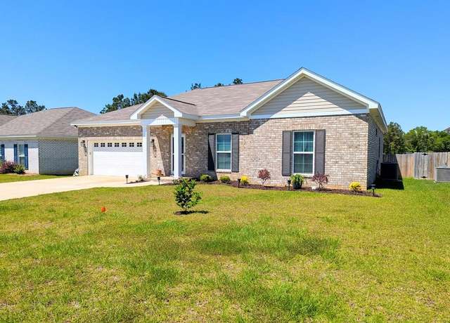 Property at 511 Ridgeland Rd, Dothan, AL 36301, 3 beds, 2 baths