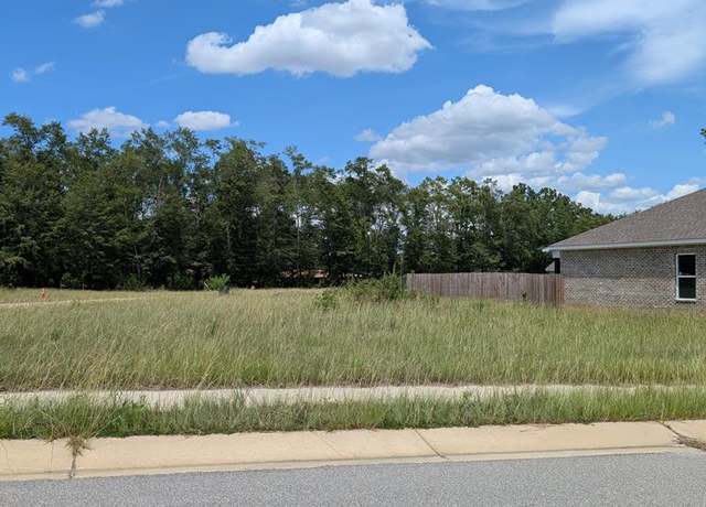 Property at 404 Grand Harbor Cir, Dothan, AL 36303