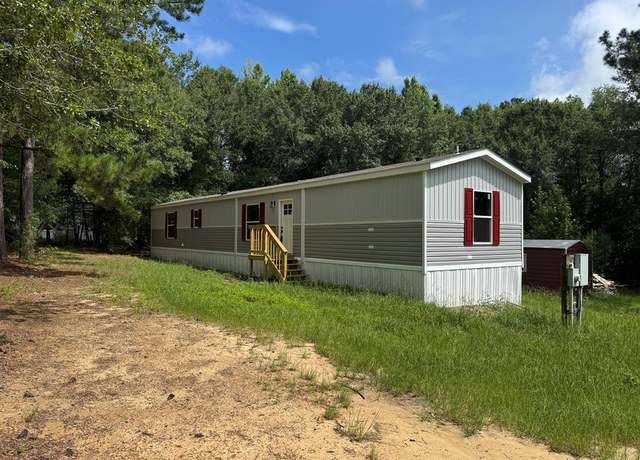 Property at 424 Knob Hill Cir, Dothan, AL 36301, 3 beds, 2 baths