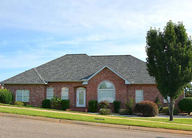 Property at 105 Frisco Ln, Enterprise, AL 36330, 4 beds, 3.5 baths