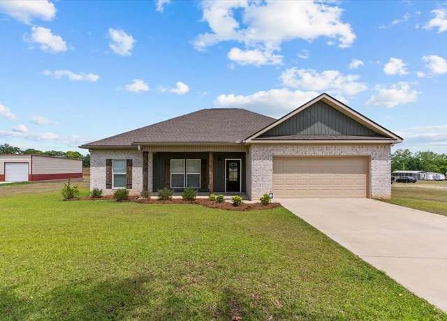 Property at 1281 Sandbed Rd, Newton, AL 36352, 4 beds, 2 baths