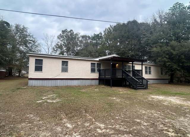 Property at 845 Watson Bridge Rd, Dothan, AL 36303, 4 beds, 2 baths