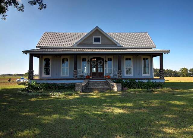 Property at 516 County Road 521, Headland, AL 36345, 3 beds, 2 baths