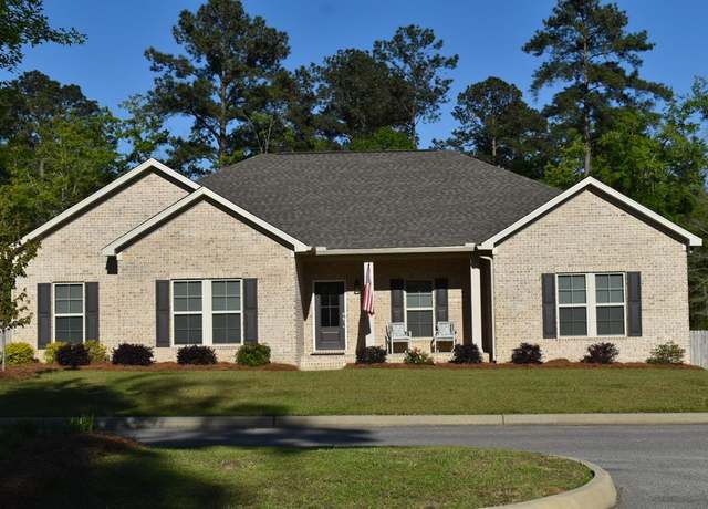 Property at 606 Billings Trl, Dothan, AL 36305, 4 beds, 2.5 baths