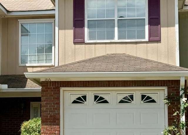 Property at 166 Candle Brook Dr, Dothan, AL 36303, 2 beds, 2.5 baths