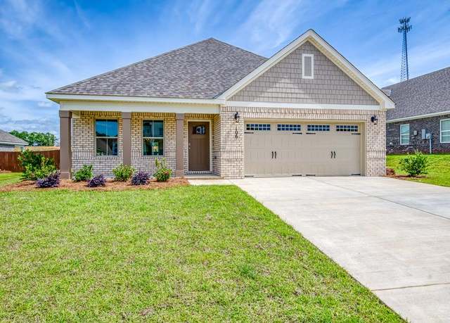Property at 106 Hunters Hill Way, Enterprise, AL 36330, 3 beds, 2 baths