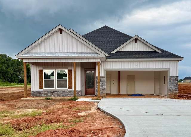 Property at 194 Woodham Rd, Ashford, AL 36312, 3 beds, 2 baths