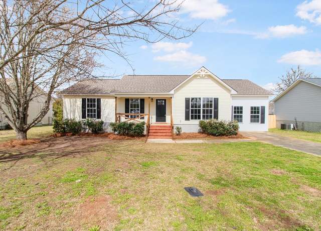 Property at 811 Hinton Waters Ave, Midland City, AL 36350, 3 beds, 2 baths
