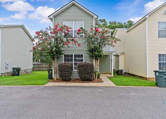 Property at 107 Timbers Dr, Dothan, AL 36301, 3 beds, 3 baths