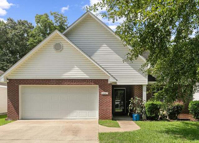 Property at 2602 Rosebush Rd, Dothan, AL 36303, 3 beds, 2 baths