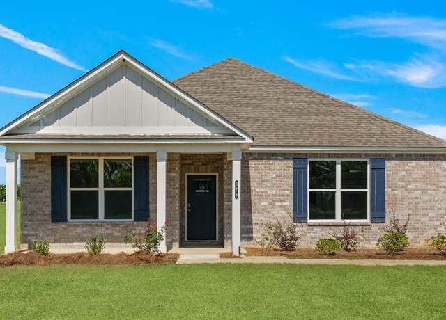 Property at 328 Heritage Way, Headland, AL 36345, 4 beds, 2 baths
