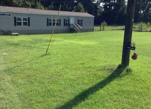 Property at 539 Lonnie Rd, Cottonwood, AL 36320, 3 beds, 2 baths