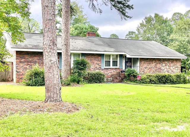 Property at 115 Roosevelt Dr, Dothan, AL 36301, 3 beds, 2 baths