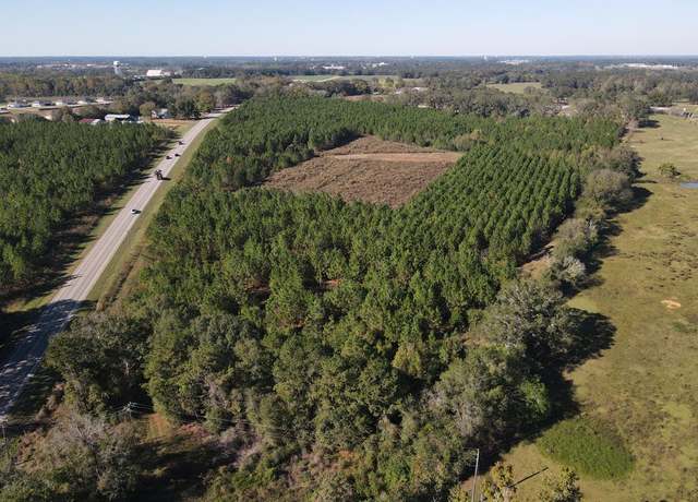 Property at 167 Plaza Dr, Enterprise, AL 36330