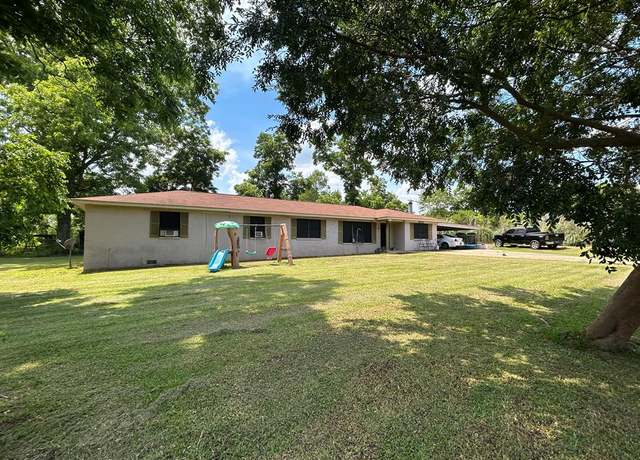 Property at 6610 Hodgesville Rd, Dothan, AL 36301, 4 beds, 3 baths