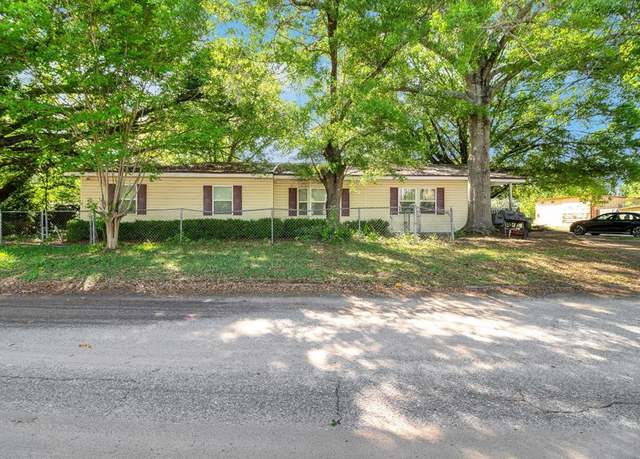 Property at 101 Geranium Cir, Midland City, AL 36350, 4 beds, 2 baths