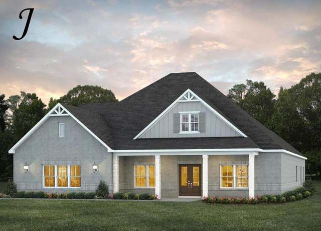 Property at 455 Chicory Ln, Dothan, AL 36305, 5 beds, 4 baths