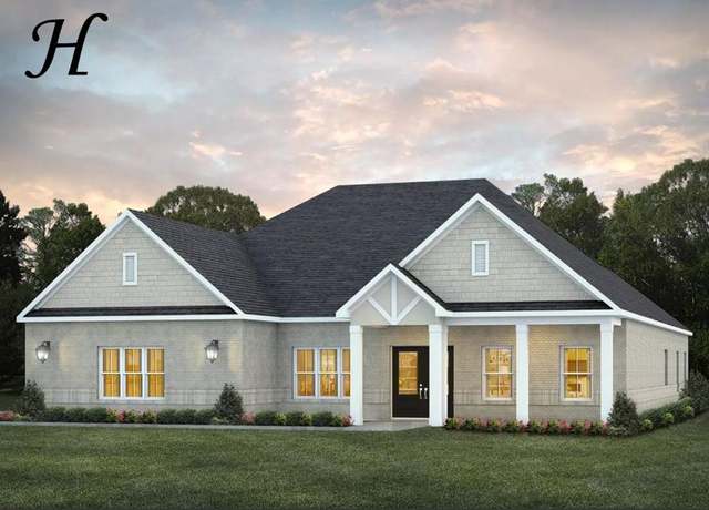 Property at 641 Chicory Ln, Dothan, AL 36305, 4 beds, 3 baths