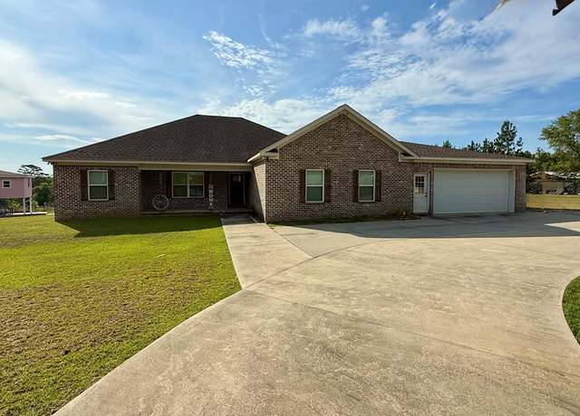 Property at 955 S County Road 33, Ashford, AL 36312, 7 beds, 6 baths