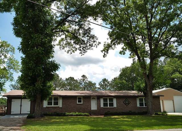 Property at 4301 County Road 156, Enterprise, AL 36330, 4 beds, 3 baths