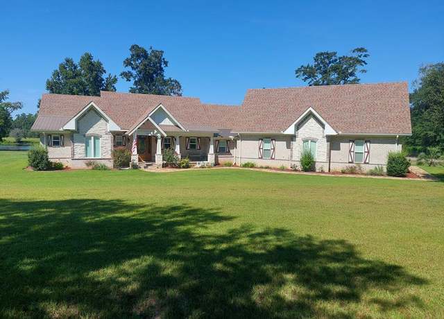 Property at 200 Thornberry Pl, Ashford, AL 36312, 3 beds, 3.5 baths