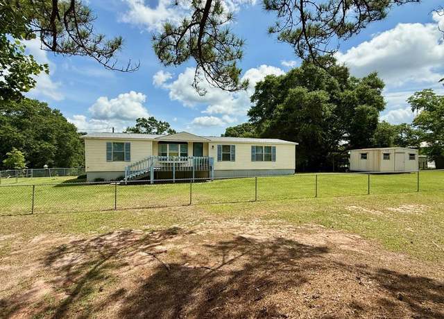 Property at 1970 S County Road 21, Newton, AL 36360, 2 beds, 2 baths