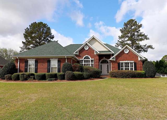 Property at 122 Falkirk Dr, Dothan, AL 36305, 4 beds, 2.5 baths