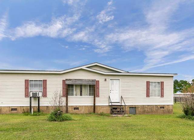 Property at 2415 County Road 22, Headland, AL 36345, 3 beds, 2 baths